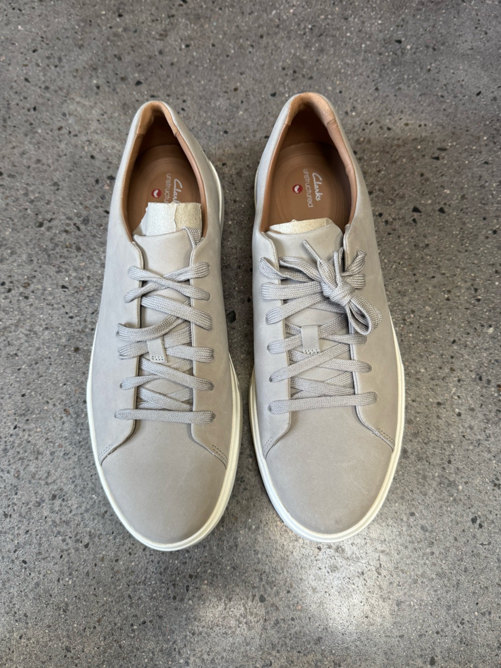 Clarks Men’s Grey Leather Sneakers